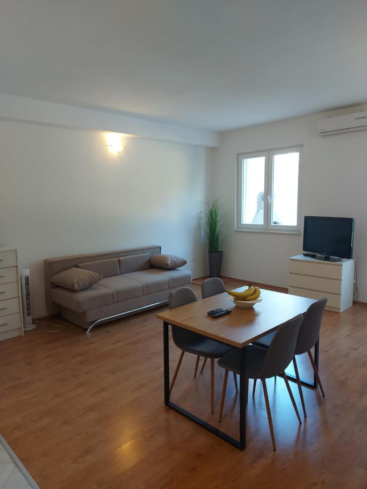 Apartmani Neva Makarska Luaran gambar