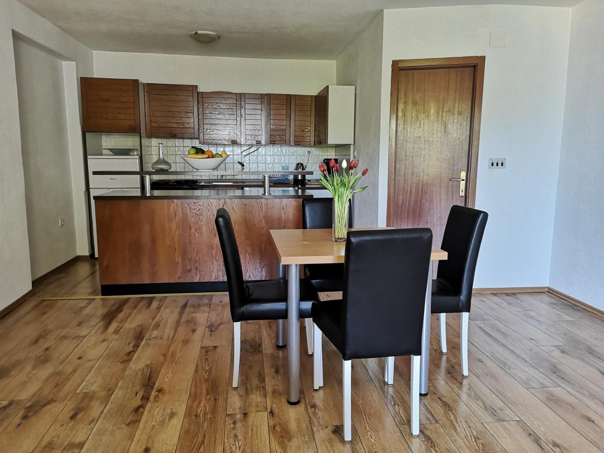 Apartmani Neva Makarska Luaran gambar