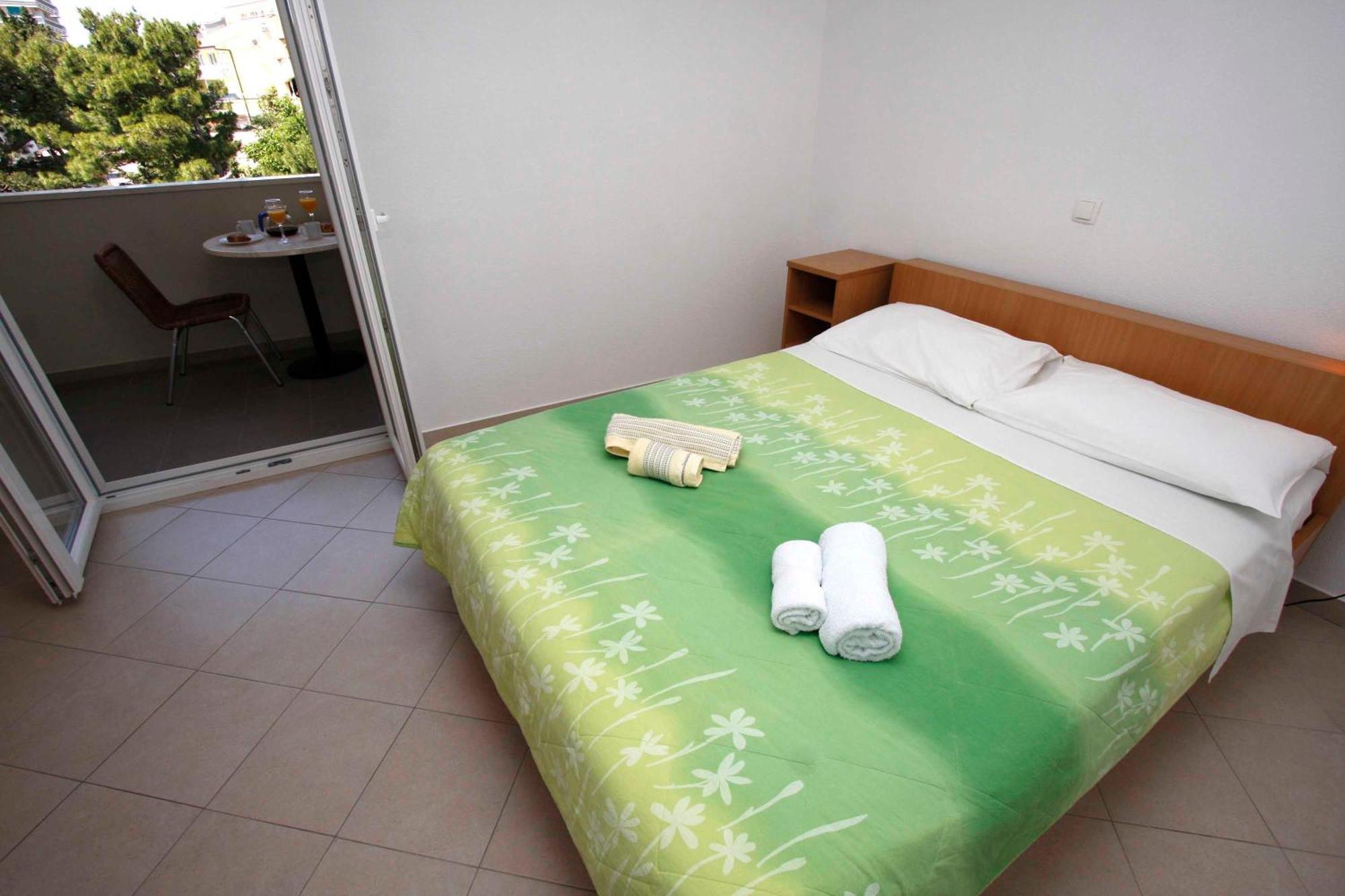 Apartmani Neva Makarska Luaran gambar