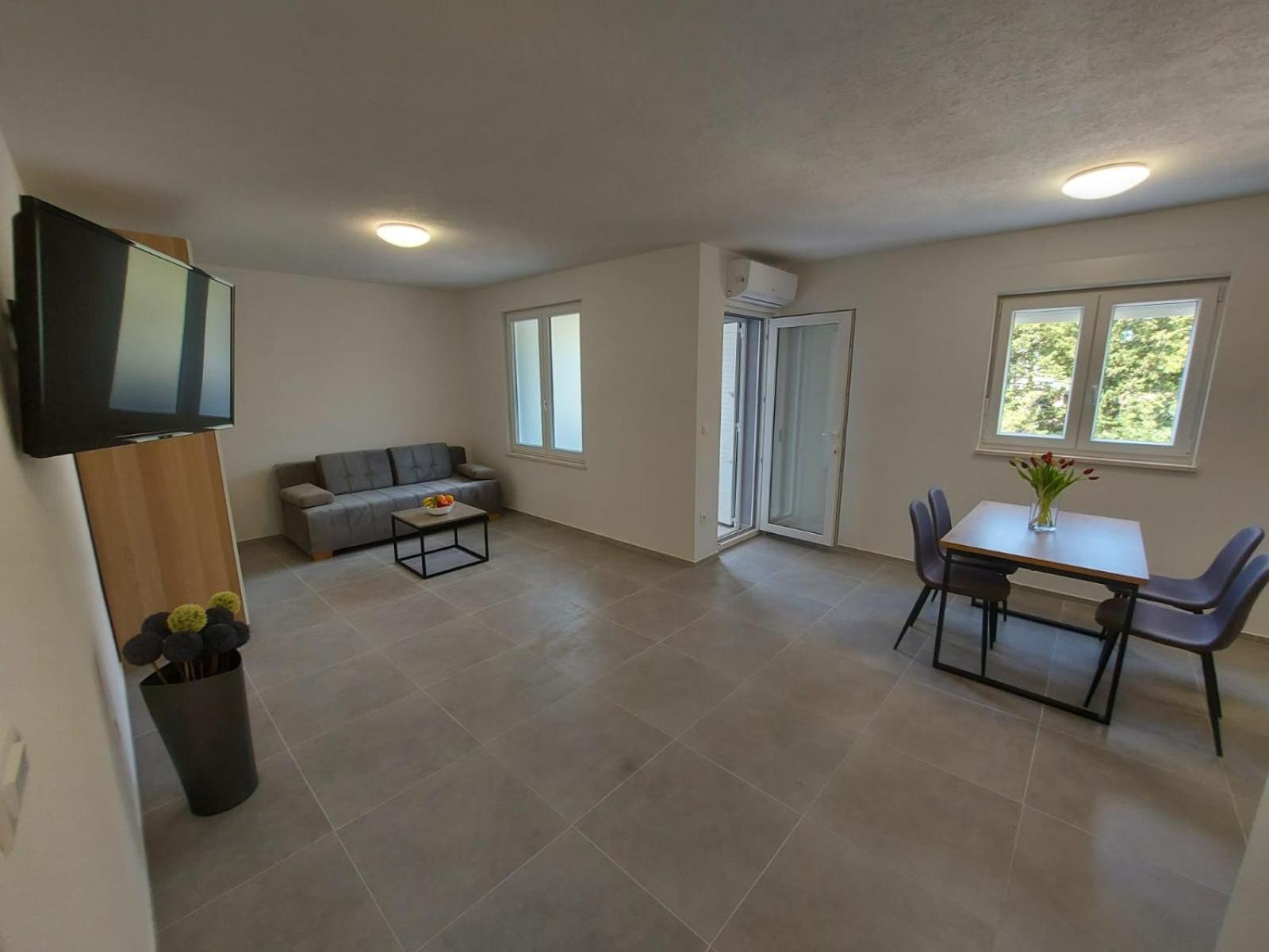 Apartmani Neva Makarska Luaran gambar